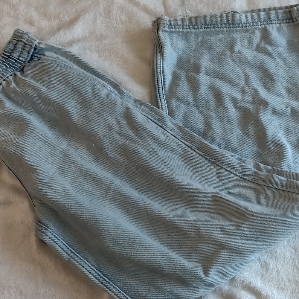 Divided Light Blue Denim Jeans